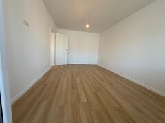 Nicolae Grigorescu 5 minute metrou -  Proprietar